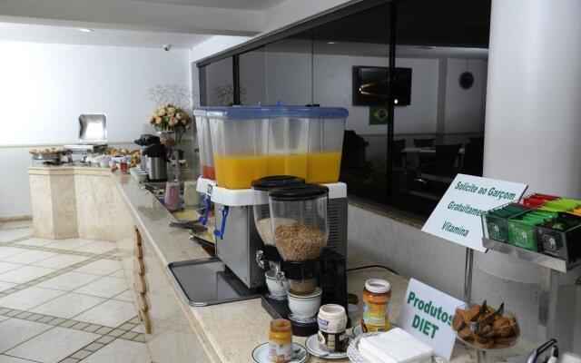 Cedro Hotel