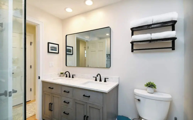 Playhouse Family Escape for 4!