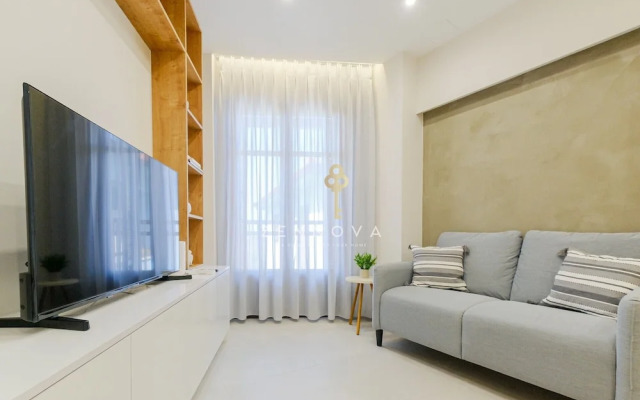 Zennova 72 Tsinari Luxury Suite