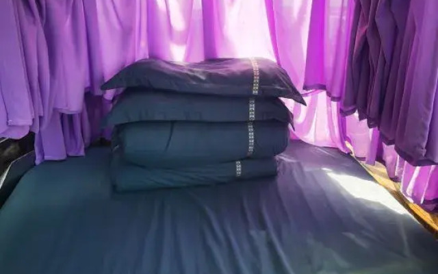 Shanshen Tent B&B (Wugongshan Jinding Shop)