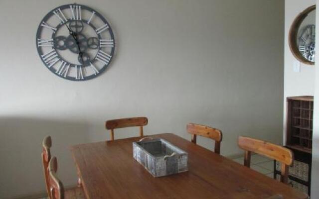 Point Village Accommodation - Ocean Two 12