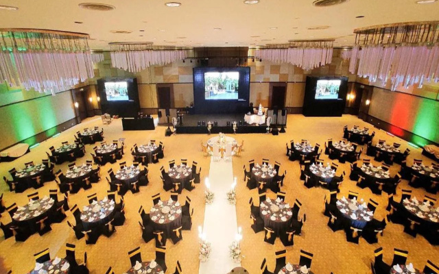 Première Hotel