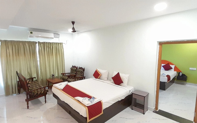 Hotel Rajeshwari International