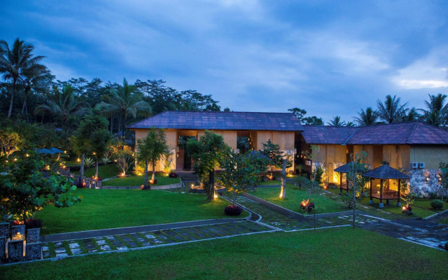 Sambi Resort, Spa & Resto