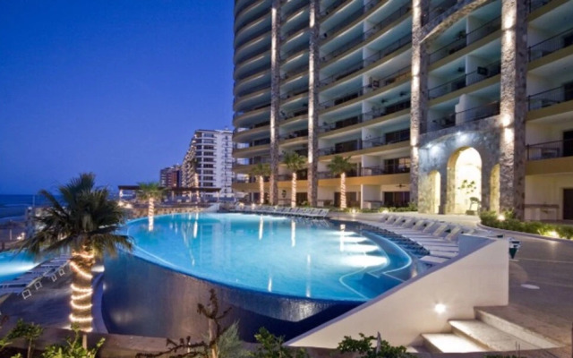 Sonoran Sky 1BR 1505 Penthouse by Casago