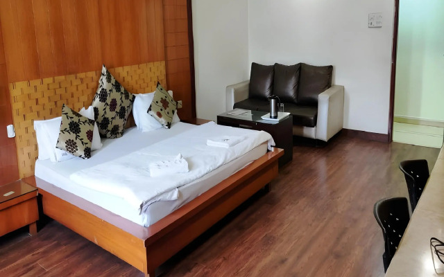 Hotel Mandakini Plaza