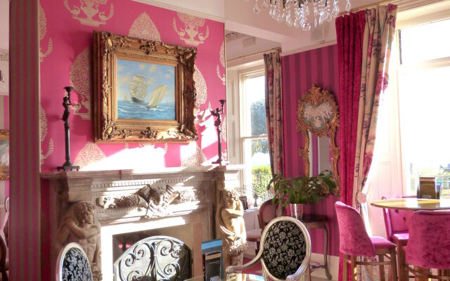 The Cottonwood Boutique Hotel