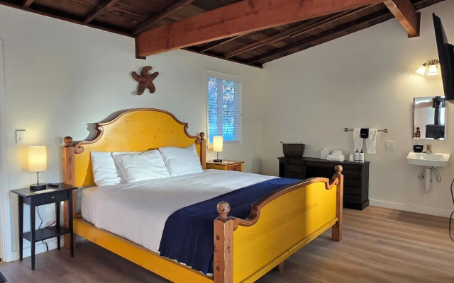 The Inn at Schoolhouse Creek