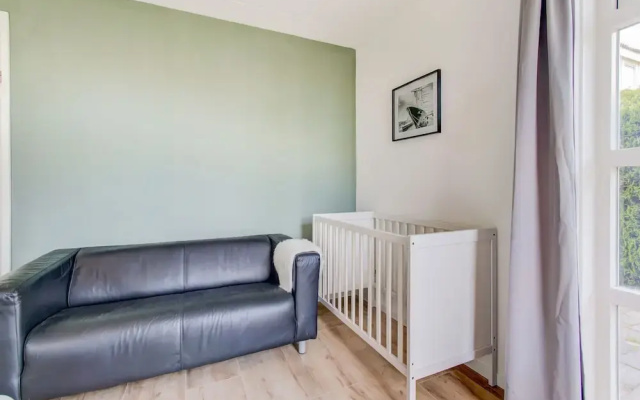 Lovely Holiday Home in Zeewolde With a Swimming Pool