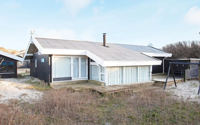 8 Person Holiday Home in Saltum