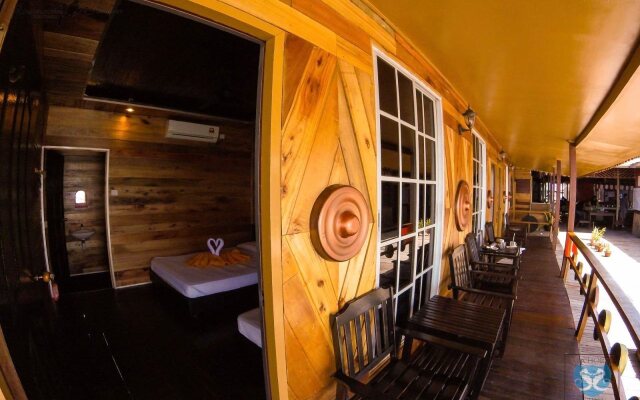 Seahorse Sipadan Scuba