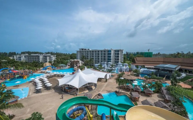 Laya Resort and Residences