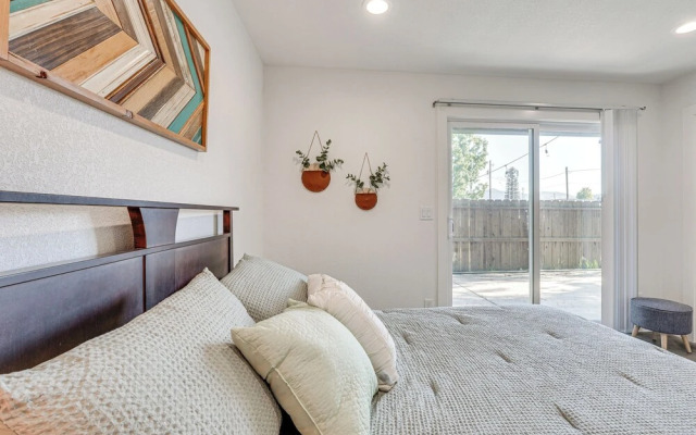 Welcoming Grants Pass Retreat - Walk to Park!