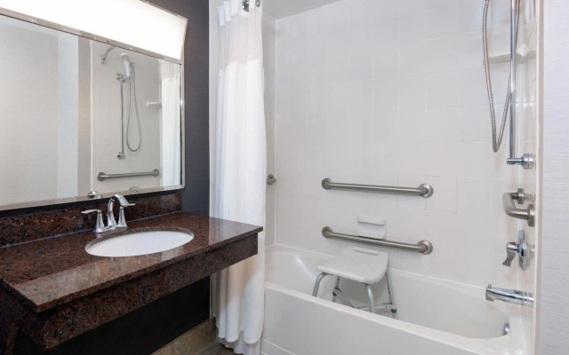 Courtyard by Marriott Sarasota at University Town Center