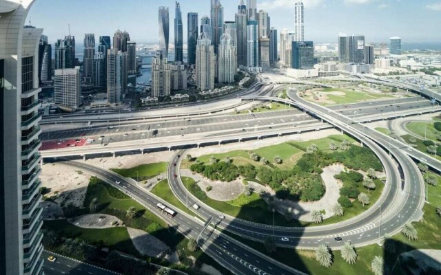 Artsy Duplex Penthouse Best View of All Dubai!