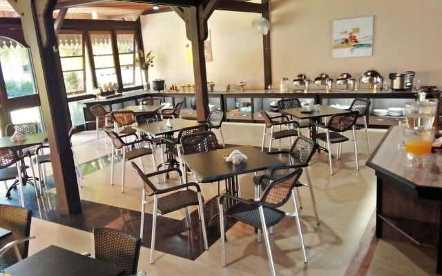 Arsela Hotel Pangkalan Bun