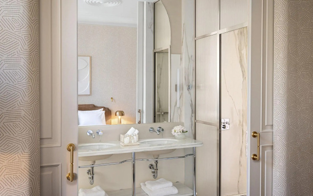 The Dolli At Acropolis, A Hotel To Live