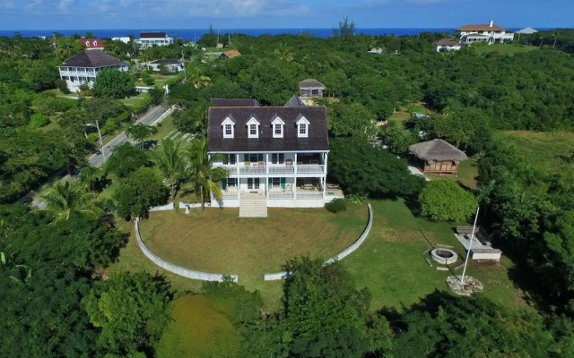 Buccaneer Hill 6 Bedroom Home