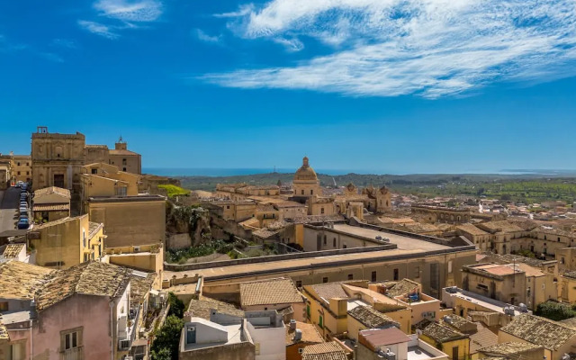 Charming Nest With Terrace