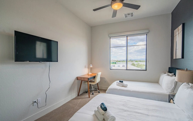 KB - Scottsdale Grand