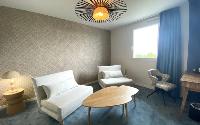 BRIT HOTEL Fougères - Hôtel du Parc 3*