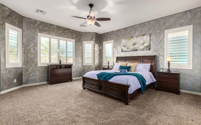 Athena 4 Bedroom Home by RedAwning