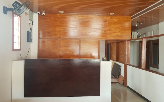 OYO 93709 Rose Inn 2