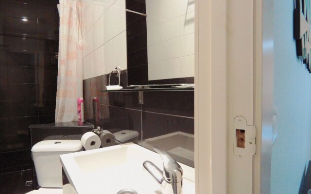 Apartamento interior cercano a Cuatro Caminos