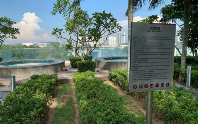 Stylish Romantic Couples Getaway - Netflix&Relax 7