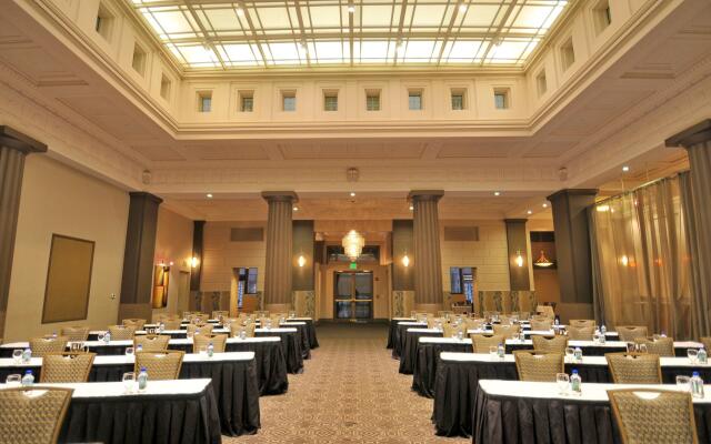 Magnolia Hotel Denver, A Tribute Portfolio Hotel