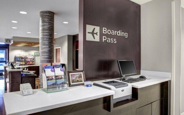 Courtyard by Marriott Richmond North