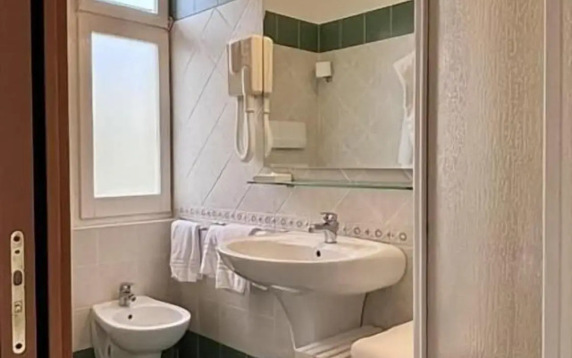 Family Hotel Pinetina Mare