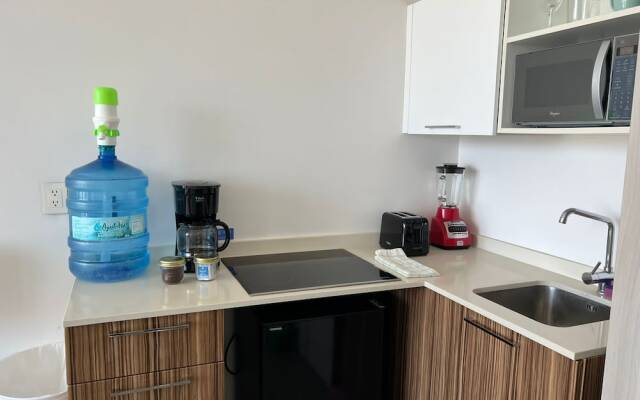 Menesse the City by Casago