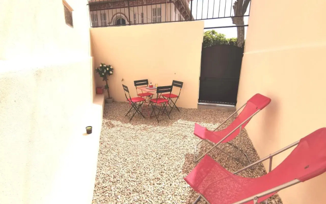 Coquet 2 pièces entièrement rénové et climatisé - Apartment in Cannes - Photo 3