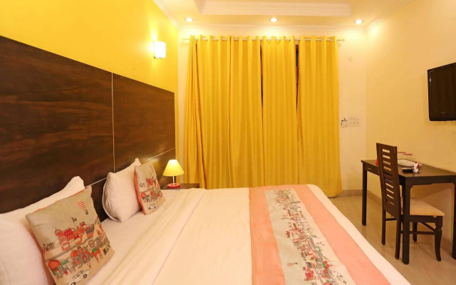 OYO Flagship 477 HUDA City Centre