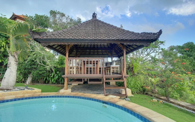 Senyum Villa - Uluwatu