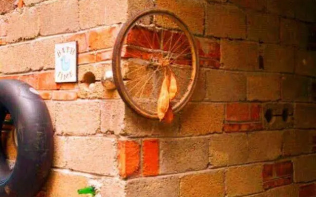 Recall Youth Hostel