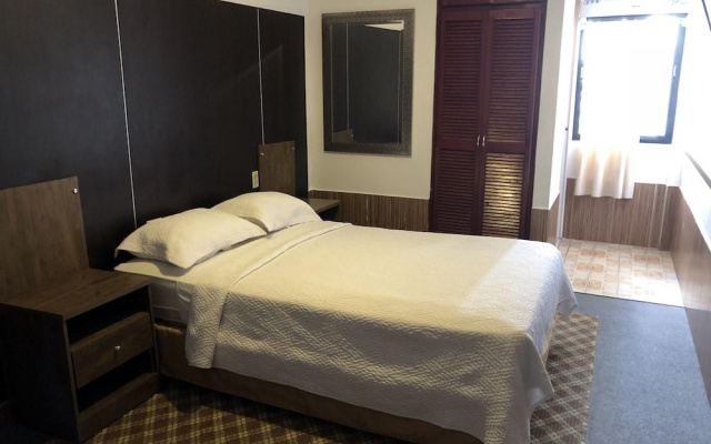 Hotel Costa Inn