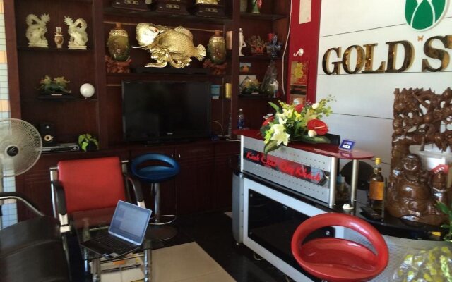 Gold Star Hotel