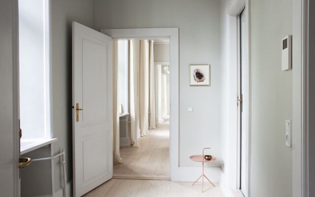 Luxury apartment in the center 1400-1