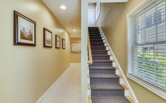 Rehoboth Avenue 506f