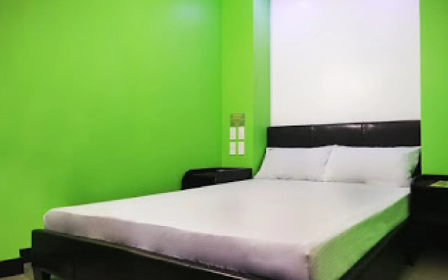 OYO 717 Ranchotel Bayanan