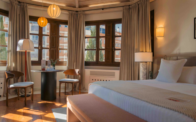 Hospes Palacio de los Patos, a Member of Design Hotels