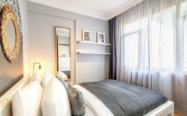 Gorgeous Flat With Lovely Balcony in Nisantasi