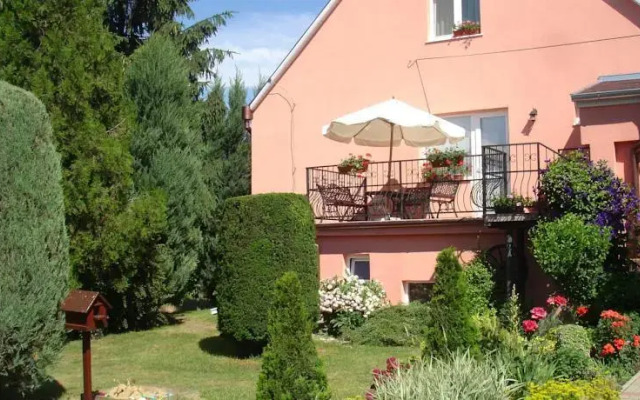 Ubytovanie Podhajska-Villa Emily-Apartman