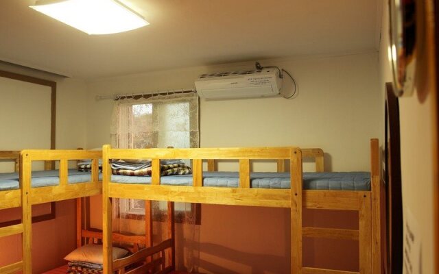 Bukchon Haneulgeum Guesthouse