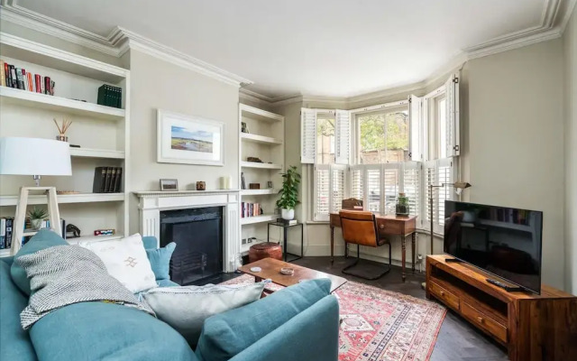 NEW Bright and Airy 1BD Flat nr Battersea Park