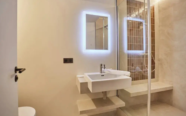 Amazing AC Apartment Center of Paris Le Marais