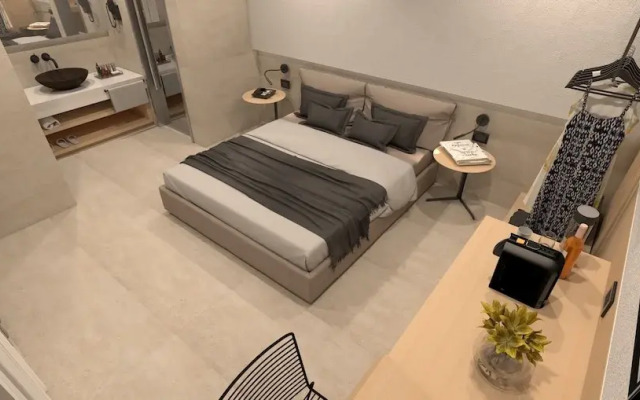 Paloma Seaesta Cabanas