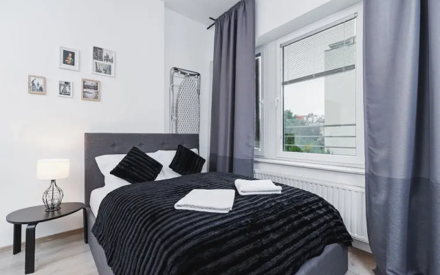 Studio Lubelska Cracow by Renters